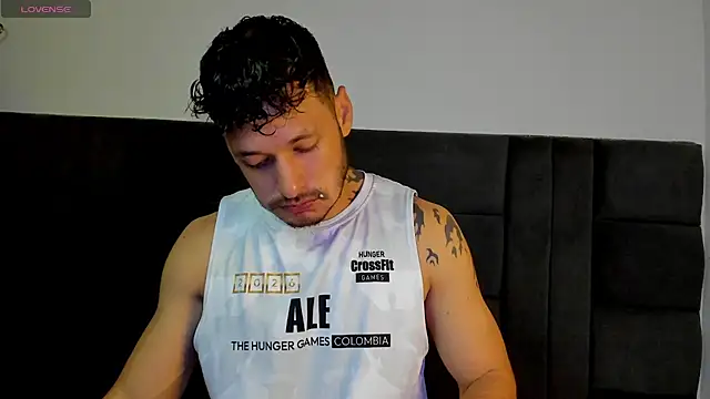 Snapshot of alejandro__2 chatting on 06/02/26, 12:51 alejandro 2 online show from 06/02/26, 12:51