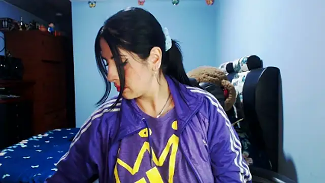 sahtlove1 online show from 04/10/26, 01:33