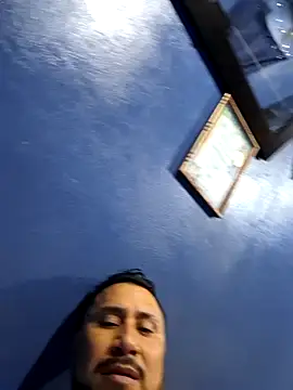 Eumanzor online show from 12/03/25, 02:30