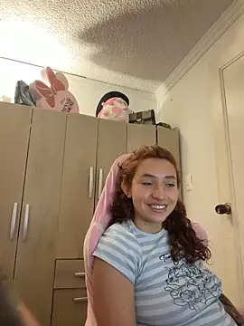 valenor  online show from 04/19/26, 03:55