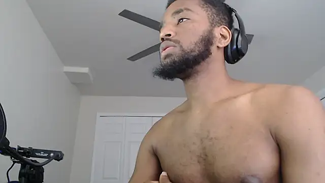 Snapshot of ChrisVacher chatting on 09/26/25, 07:51 ChrisVacher online show from 09/26/25, 07:51