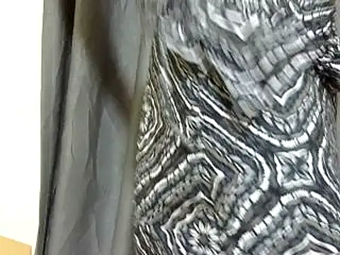 Snapshot of Sweet_ebony20 chatting on 03/15/25, 02:55 Sweet ebony20 online show from 03/15/25, 02:55