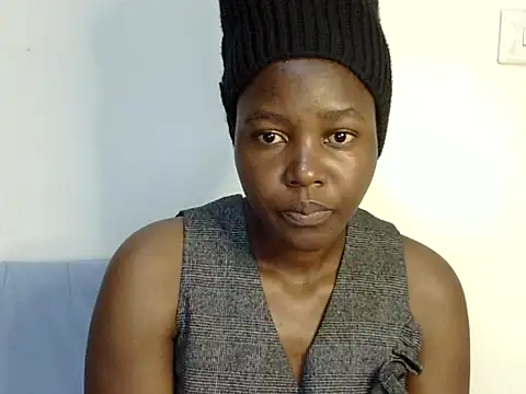 Snapshot of Sweet_ebony20 chatting on 10/29/25, 07:10 Sweet ebony20 online show from 10/29/25, 07:10