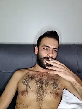 Snapshot of Drkats chatting on 10/08/25, 02:47 Drkats online show from 10/08/25, 02:47