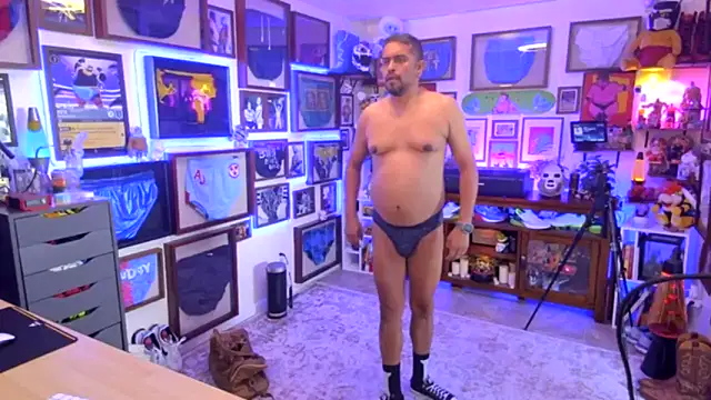 Briefs bud online show from 11/27/25, 08:11