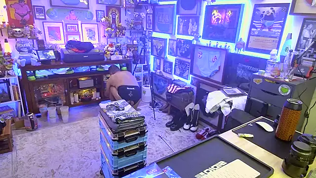 Briefs bud online show from 05/27/26, 04:09