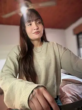 LunaXuan online show from 06/21/26, 08:33
