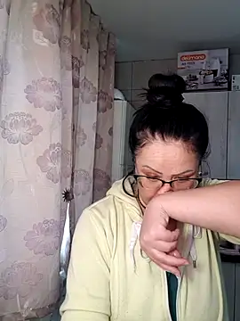 x  KHALEESI  x online show from 11/06/25, 12:06