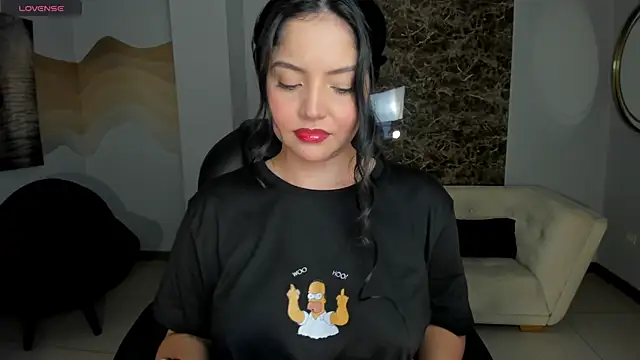 Snapshot of NinaMichelle chatting on 07/01/26, 06:29 NinaMichelle online show from 07/01/26, 06:29