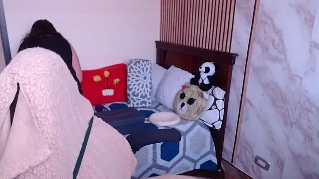 Sonialorens  online show from 01/19/26, 02:43