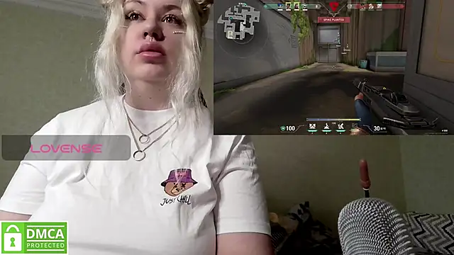 Snapshot of elven_dreams_ chatting on 02/05/25, 09:25 elven dreams online show from 02/05/25, 09:25