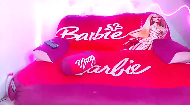 Snapshot of ashley_19xx chatting on 12/15/24, 08:47 ashley 19xx online show from 12/15/24, 08:47