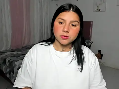 Snapshot of venuxwilliam chatting on 11/28/25, 01:08 venuxwilliam online show from 11/28/25, 01:08