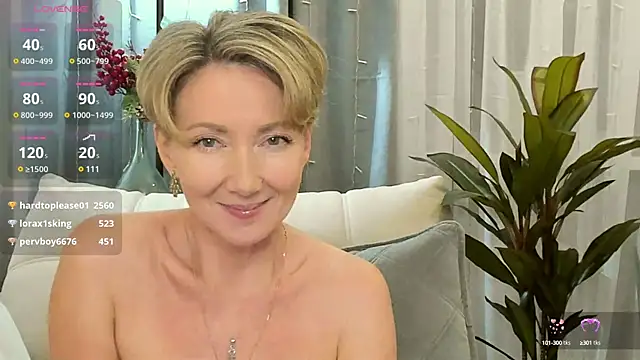 Snapshot of AkexandraFix chatting on 12/03/24, 06:06 AkexandraFix online show from 12/03/24, 06:06