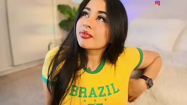 Queen liana online show from 02/19/26, 07:04