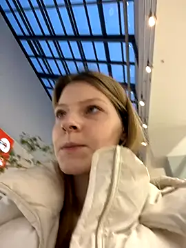 MaryHiggins online show from 11/07/25, 01:22