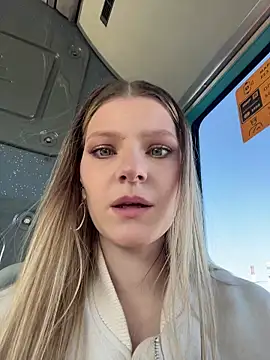 MaryHiggins online show from 04/11/26, 01:37