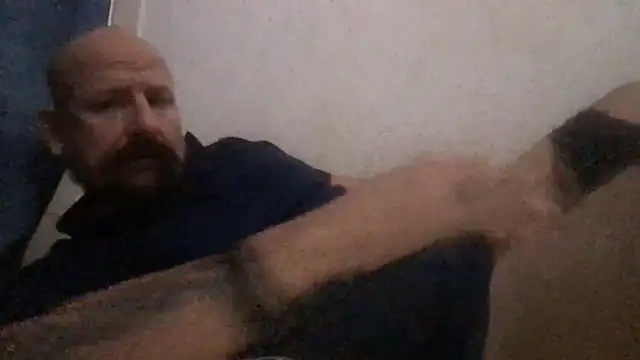 Snapshot of madmaxmiami chatting on 11/09/25, 06:28 madmaxmiami online show from 11/09/25, 06:28