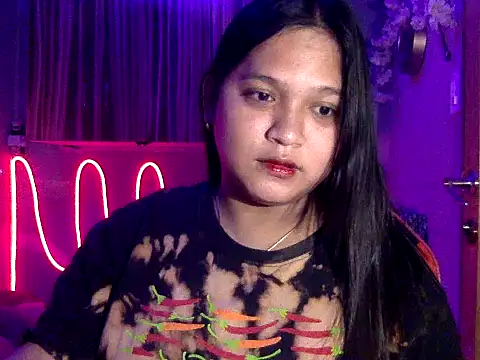 EmpressYna online show from 09/24/25, 06:11