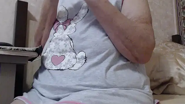 Snapshot of Anabelldestiny chatting on 11/15/25, 11:29 Anabelldestiny online show from 11/15/25, 11:29