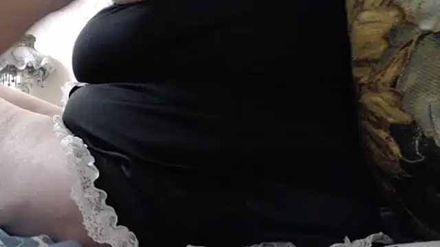 Snapshot of Anabelldestiny chatting on 12/03/25, 12:29 Anabelldestiny online show from 12/03/25, 12:29