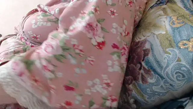 Snapshot of Anabelldestiny chatting on 12/18/25, 02:56 Anabelldestiny online show from 12/18/25, 02:56