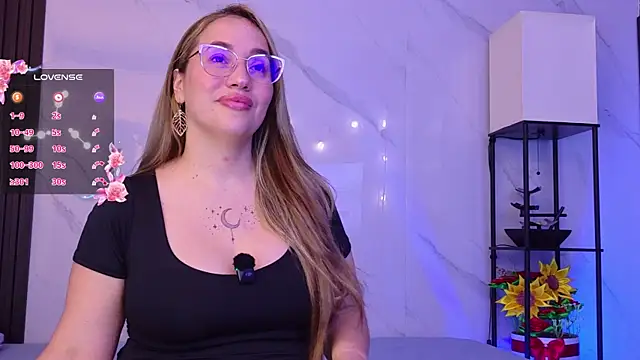 Snapshot of hotpawgmilf chatting on 07/10/26, 05:23 hotpawgmilf online show from 07/10/26, 05:23