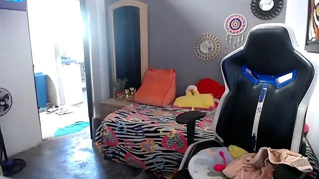 marysol83 online show from 03/23/26, 07:07