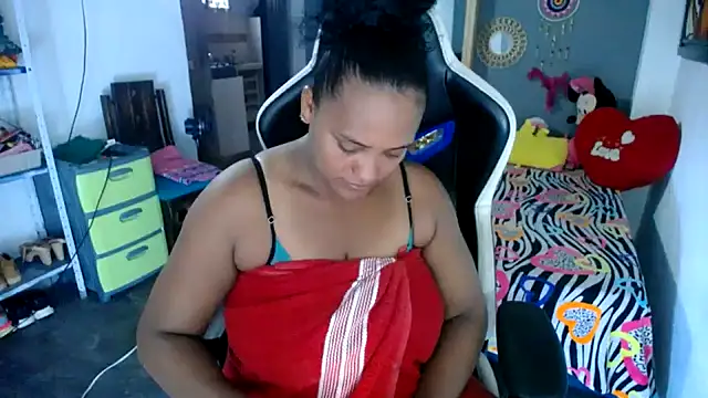 marysol83 online show from 03/28/26, 10:53