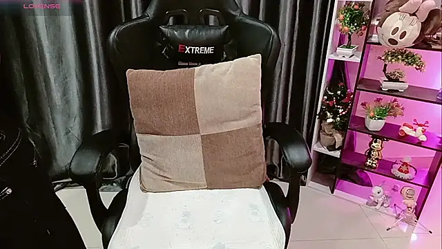 Yuki-yio online show from 02/02/26, 01:15