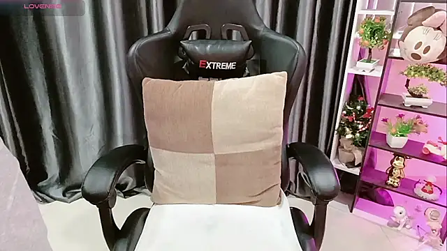 Yuki-yio online show from 02/06/26, 01:21