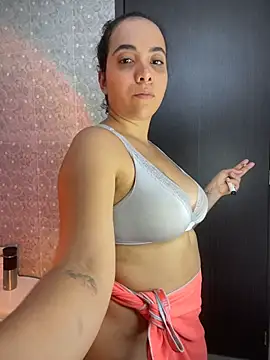 Emma Wish online show from 11/24/25, 07:46