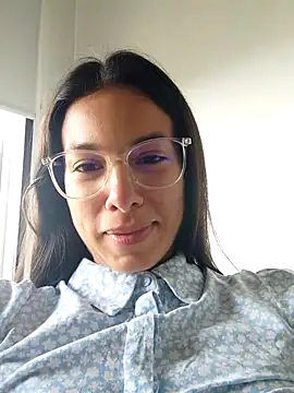 Snapshot of Angelinalombardi_ chatting on 03/13/25, 03:00 Angelinalombardi online show from 03/13/25, 03:00