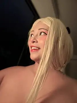 Snapshot of seraphine23 chatting on 01/18/25, 05:41 seraphine23 online show from 01/18/25, 05:41