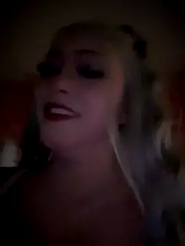 seraphine23 online show from 11/21/25, 09:24