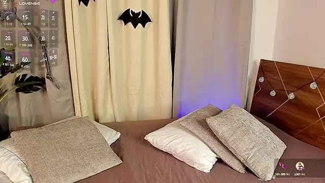 Amy art online show from 10/11/25, 08:07