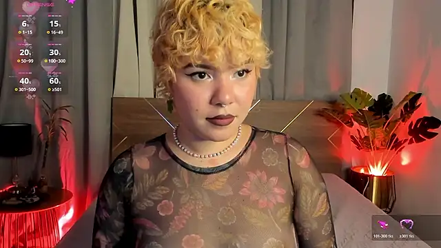 Amy art online show from 01/15/26, 08:34