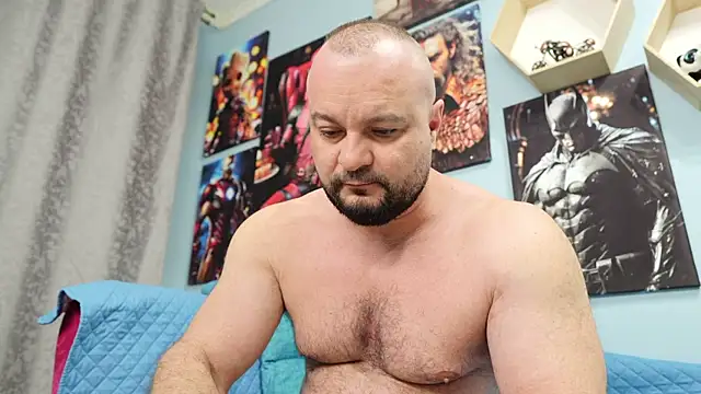 Snapshot of Muscle_Bear chatting on 03/15/25, 05:52 Muscle Bear online show from 03/15/25, 05:52