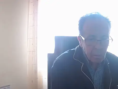 Snapshot of TonyComa chatting on 10/23/25, 11:53 TonyComa online show from 10/23/25, 11:53