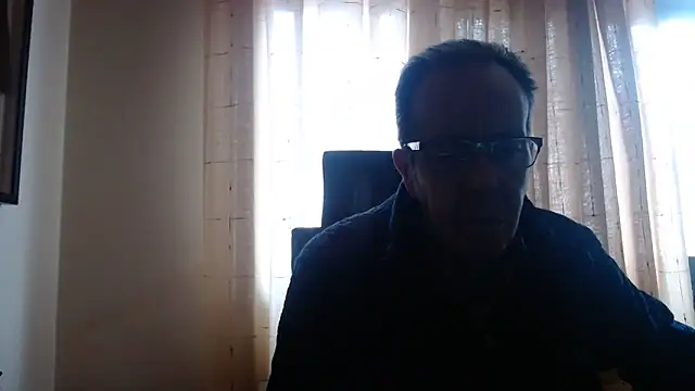 Snapshot of TonyComa chatting on 02/09/26, 01:48 TonyComa online show from 02/09/26, 01:48