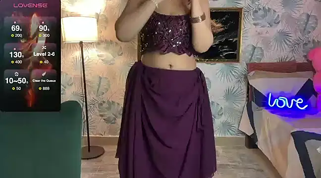 Snapshot of Sizzling__ZAARA chatting on 02/12/25, 01:48 Sizzling ZAARA online show from 02/12/25, 01:48