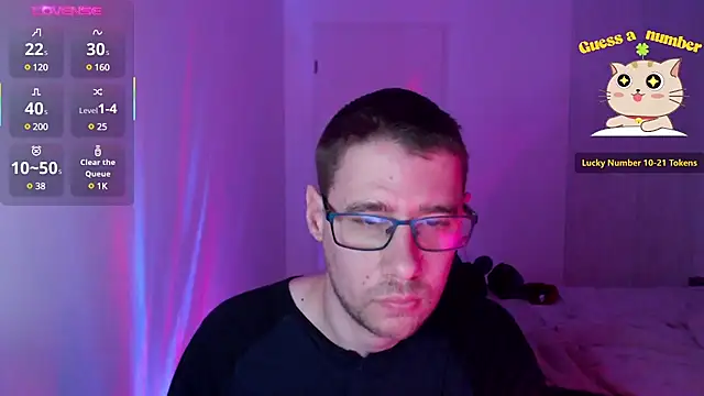 Snapshot of Thomas_Mrd chatting on 03/04/25, 01:12 Thomas Mrd online show from 03/04/25, 01:12