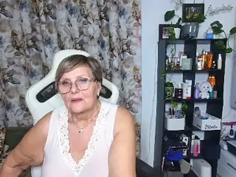 Selenna57 online show from 12/17/24, 04:12