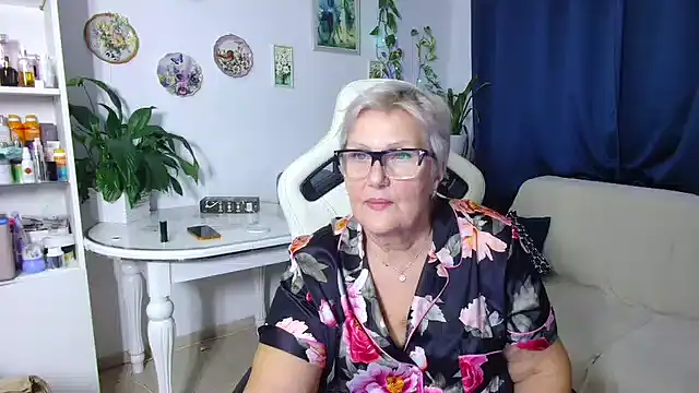 Selenna57 online show from 12/02/25, 06:14