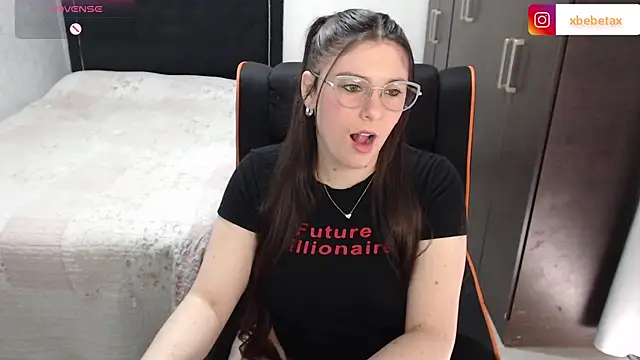 xxbbtaa online show from 10/04/25, 07:12