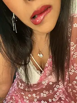 naughtyjaanu online show from 11/18/25, 10:14