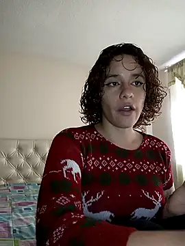 Snapshot of EmmaMelissa0521 chatting on 01/03/25, 09:36 EmmaMelissa0521 online show from 01/03/25, 09:36