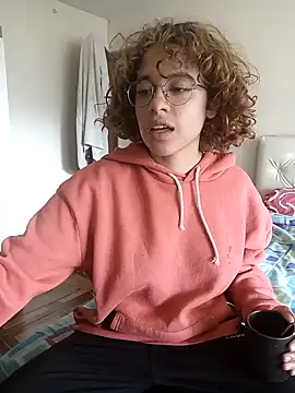 Snapshot of EmmaMelissa0521 chatting on 01/14/25, 07:11 EmmaMelissa0521 online show from 01/14/25, 07:11