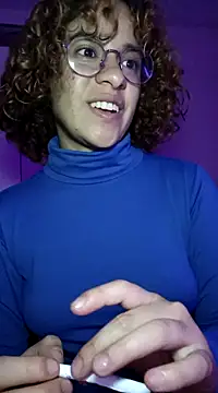 Snapshot of EmmaMelissa0521 chatting on 02/27/25, 04:20 EmmaMelissa0521 online show from 02/27/25, 04:20