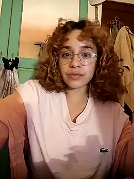 Snapshot of EmmaMelissa0521 chatting on 09/12/25, 04:23 EmmaMelissa0521 online show from 09/12/25, 04:23